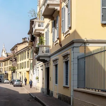 Casa Breva Como
